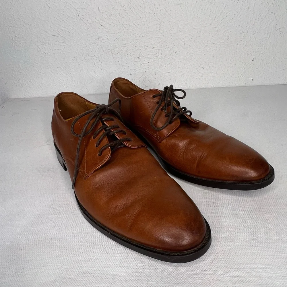 Cole Haan Hawthorne Oxford lace up British tan shoe